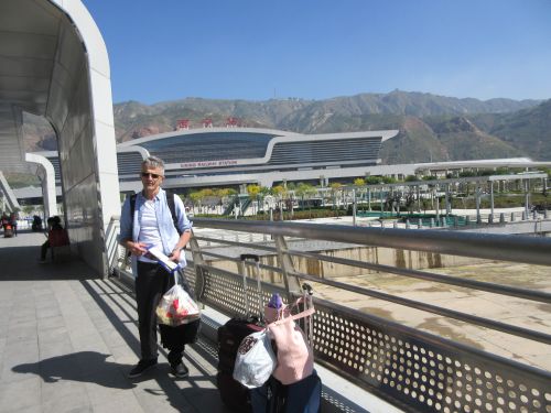 catching the Lhasa train